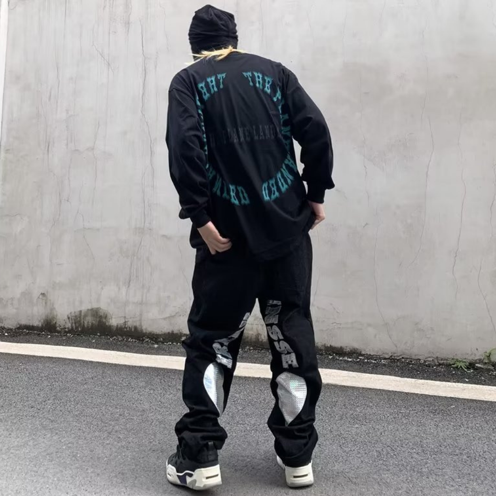 DF| Shiny Heart Letter Patch Jeans