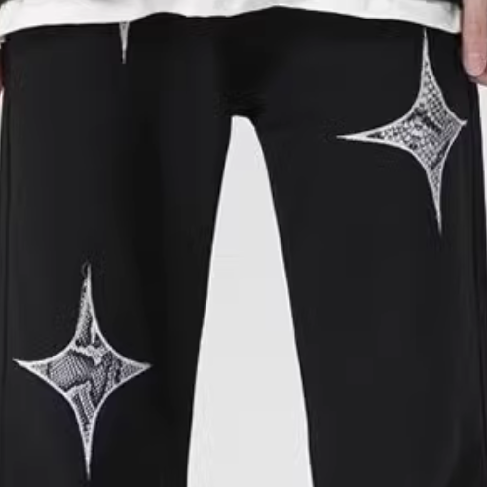 Past Future | Star Embroidered Solid Jeans