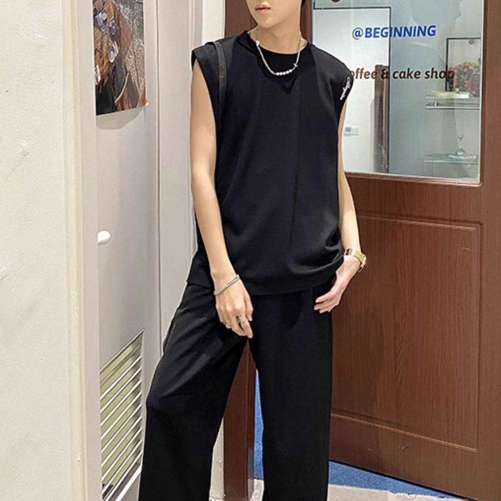 Sports Solid Letter Embroidery Vest