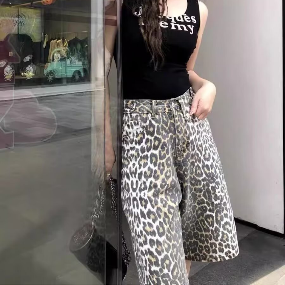 Women's Street Leopard Jorts