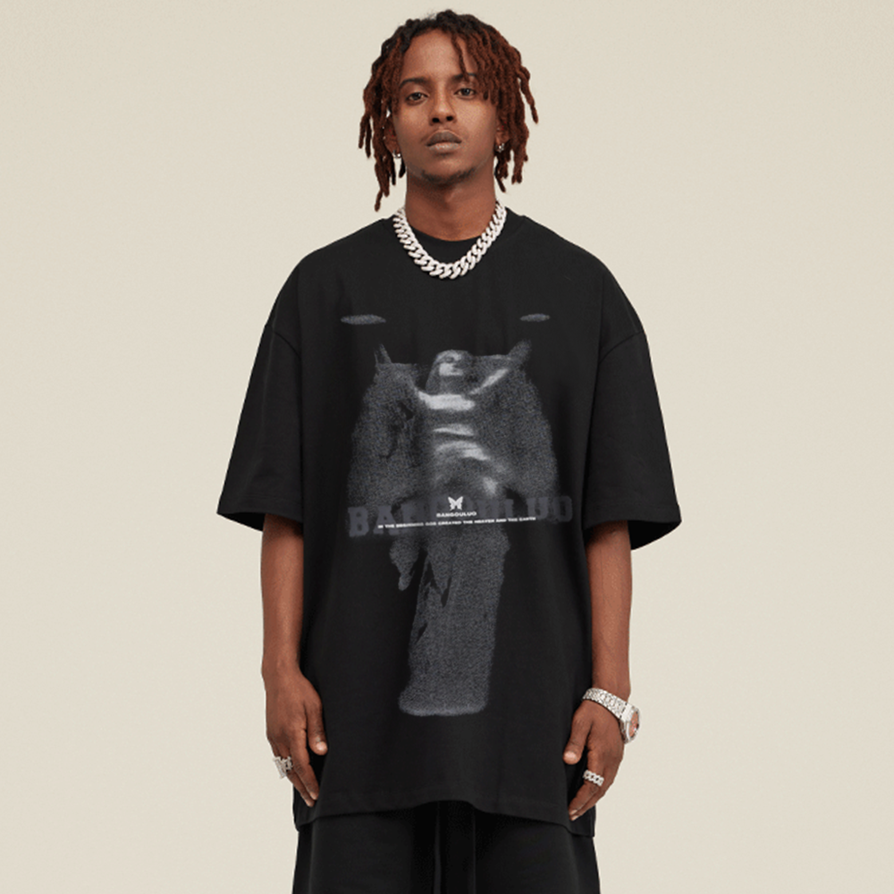 Retro Goddess Sculpture Print T-Shirt